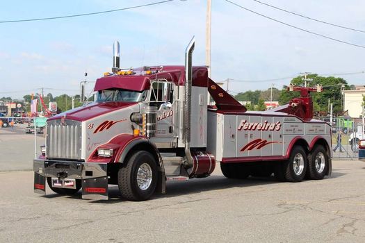 Semi Truck Towing-in-Dracut-Massachusetts